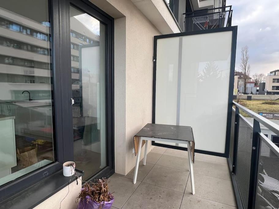 The Dante Prague - Family And Friends Apartments, Free Parking 외부 사진